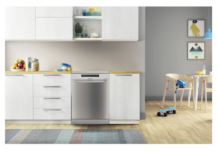 Indesit DFC2C24AX