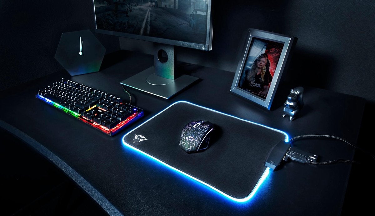 Trust GXT 765 Glide-Flex RGB