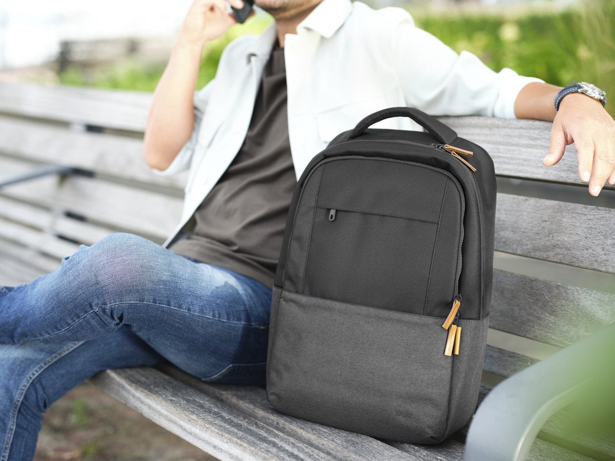 Trust Lisboa 16 inch laptoprugzak Eco Zwart