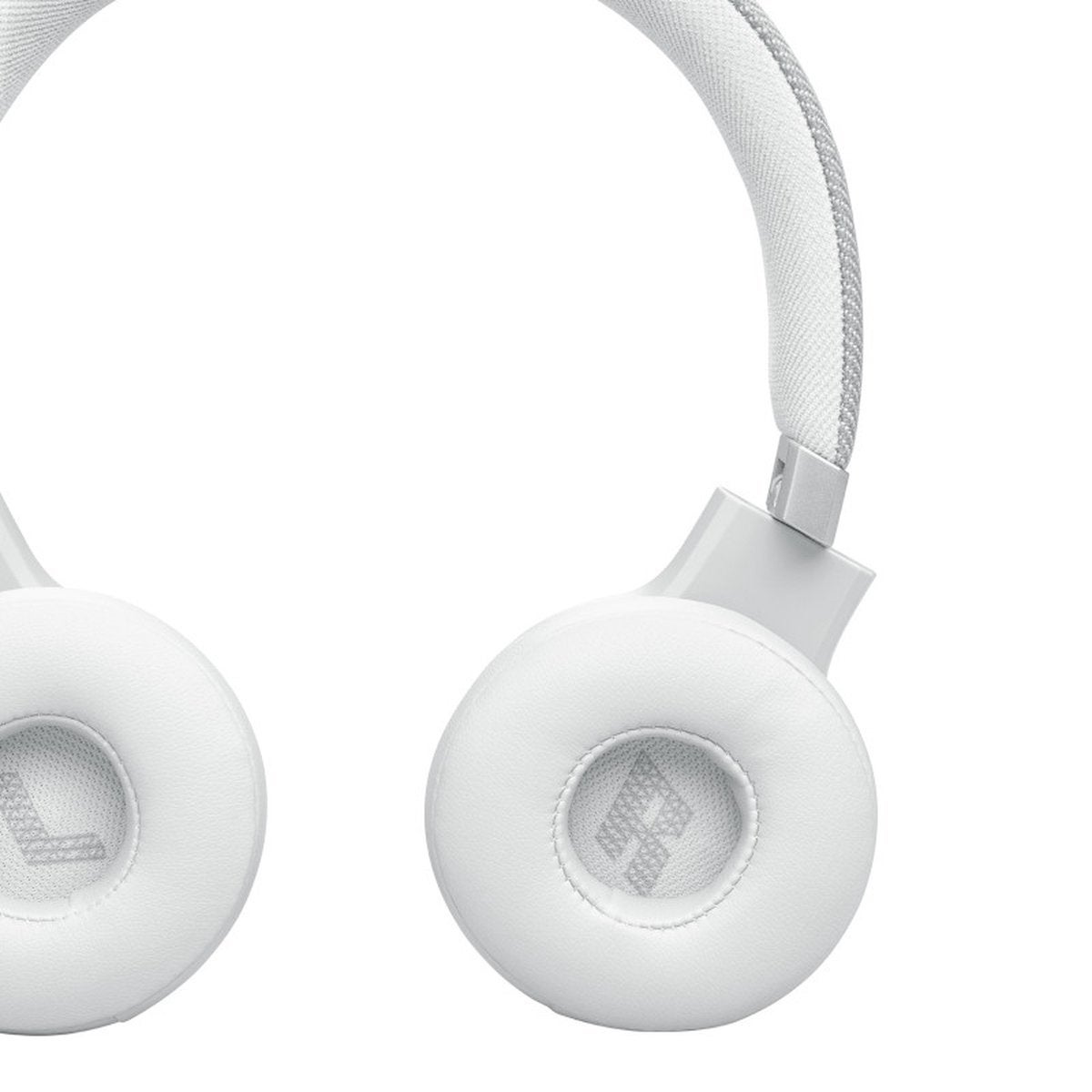 JBL Live 670NC Wit