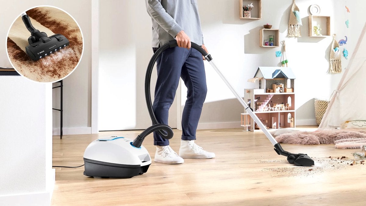 Bosch Serie 4 BGL41SIL1L ProSilence