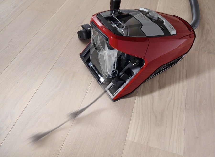 Miele Blizzard CX1 Red