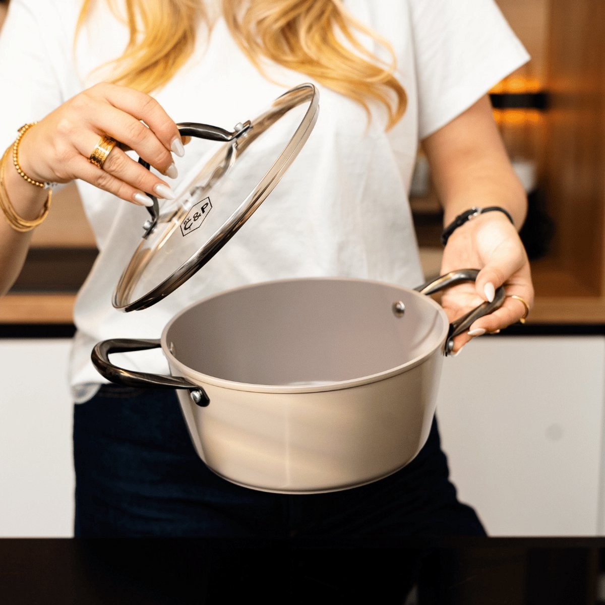 Cook & Pan Taupe of Mind Kookpan met deksel 22 cm