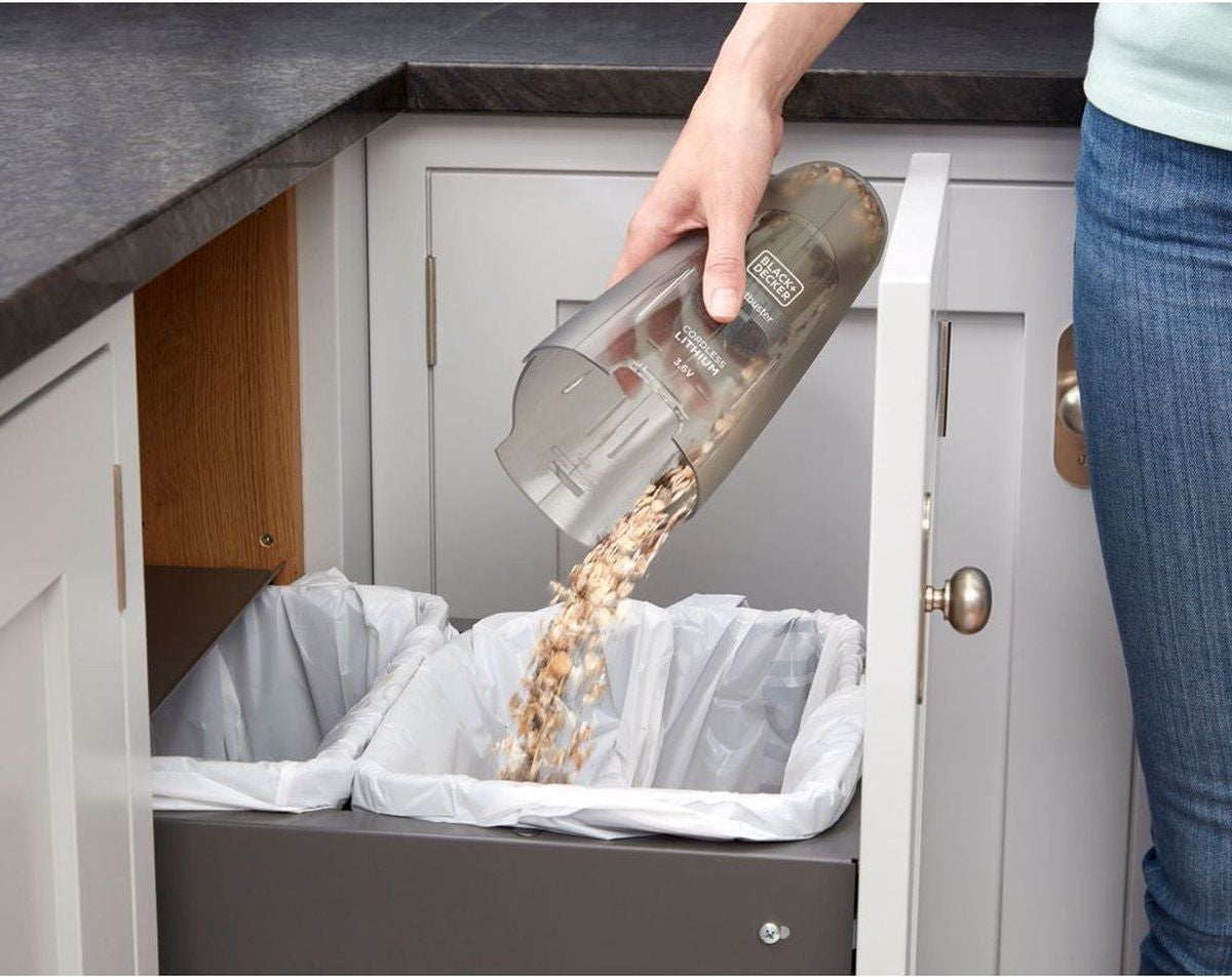 BLACK+DECKER NVC115WA-QW