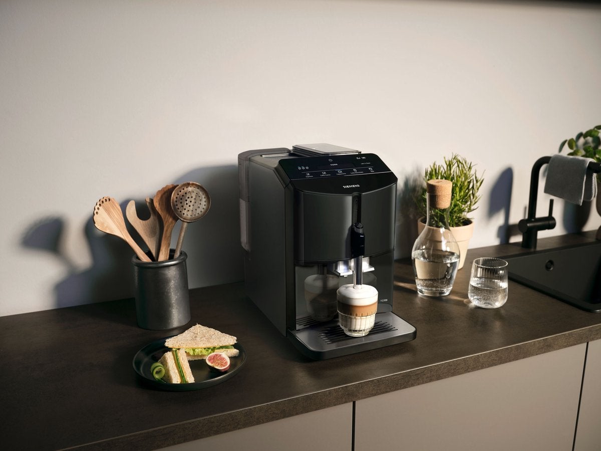 Siemens EQ300 TF301E09 Piano Black