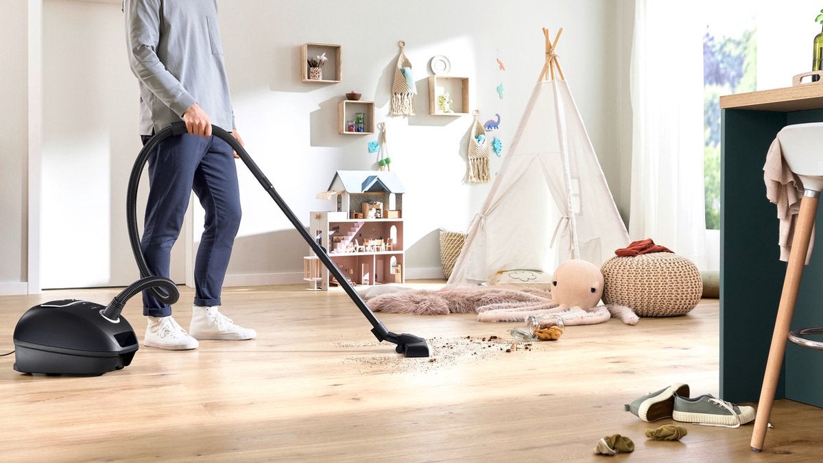 Bosch Serie 4 BGL38BA2H