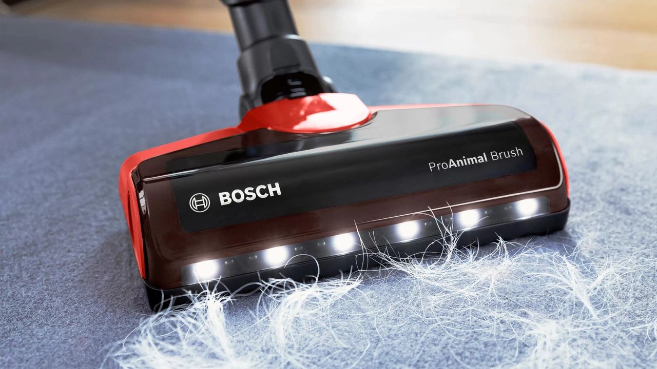 Bosch Unlimited 7 ProAnimal BCS711PET 