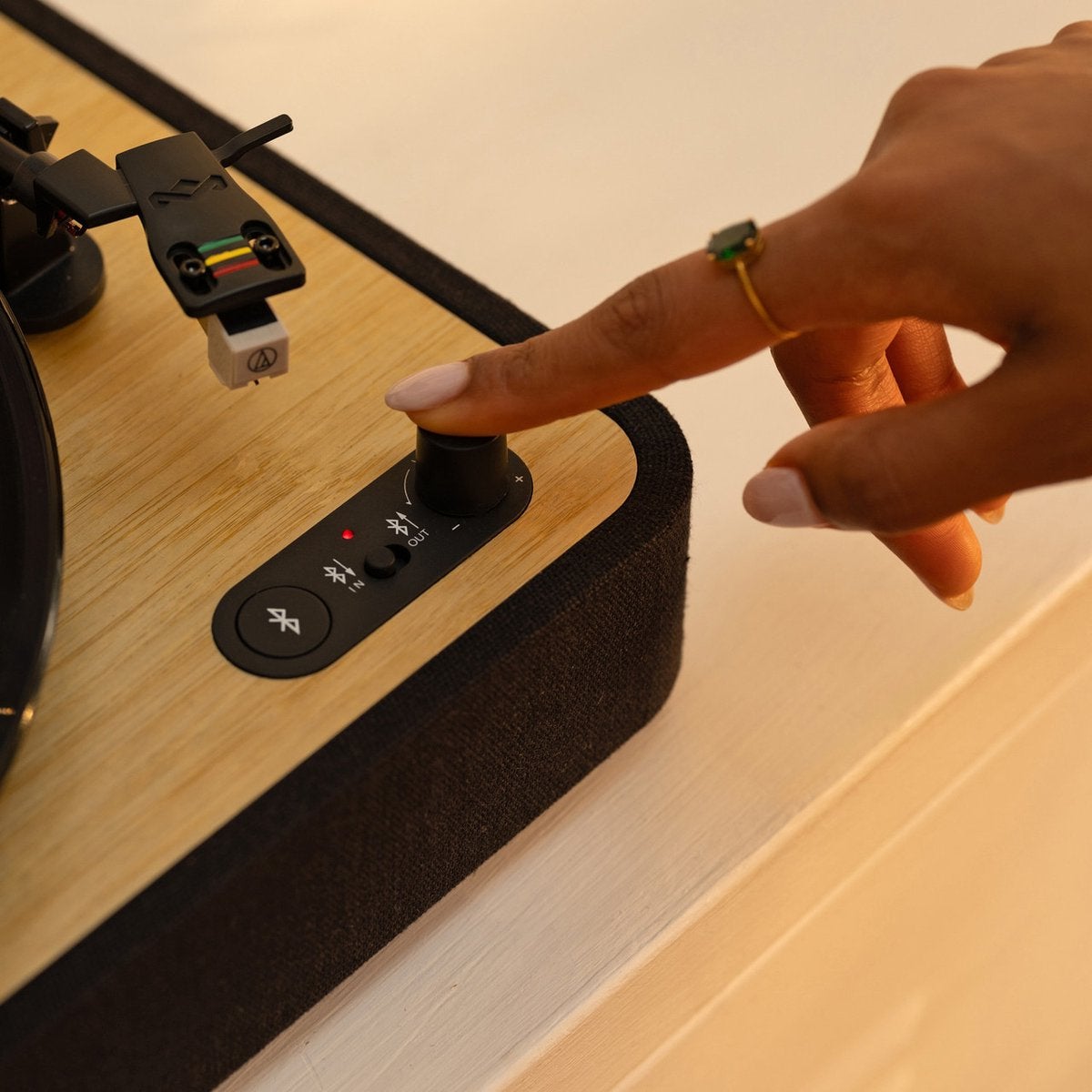 House of Marley Revolution Signature Black