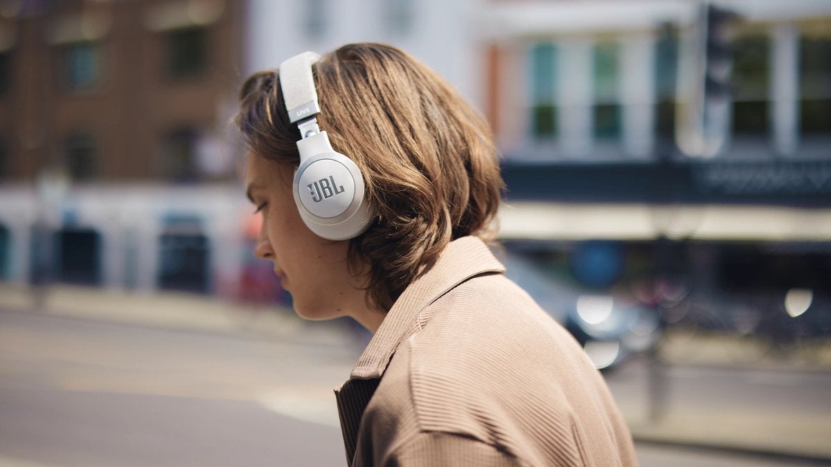 JBL Live 770NC Wit